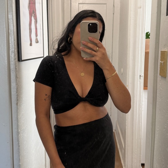 l*space Tops - LSPACE Isla Black Top